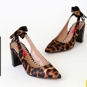 New in Box Betsey Johnson Cella Sling Back Leopard